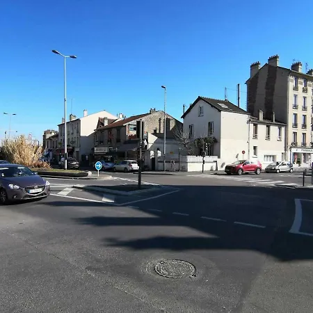 Train, Main Road, 10 Min To Paris Champs-elysee, 15 Min To Eiffel Tower *